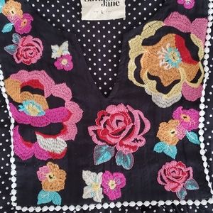 Savanna Jane embroider top